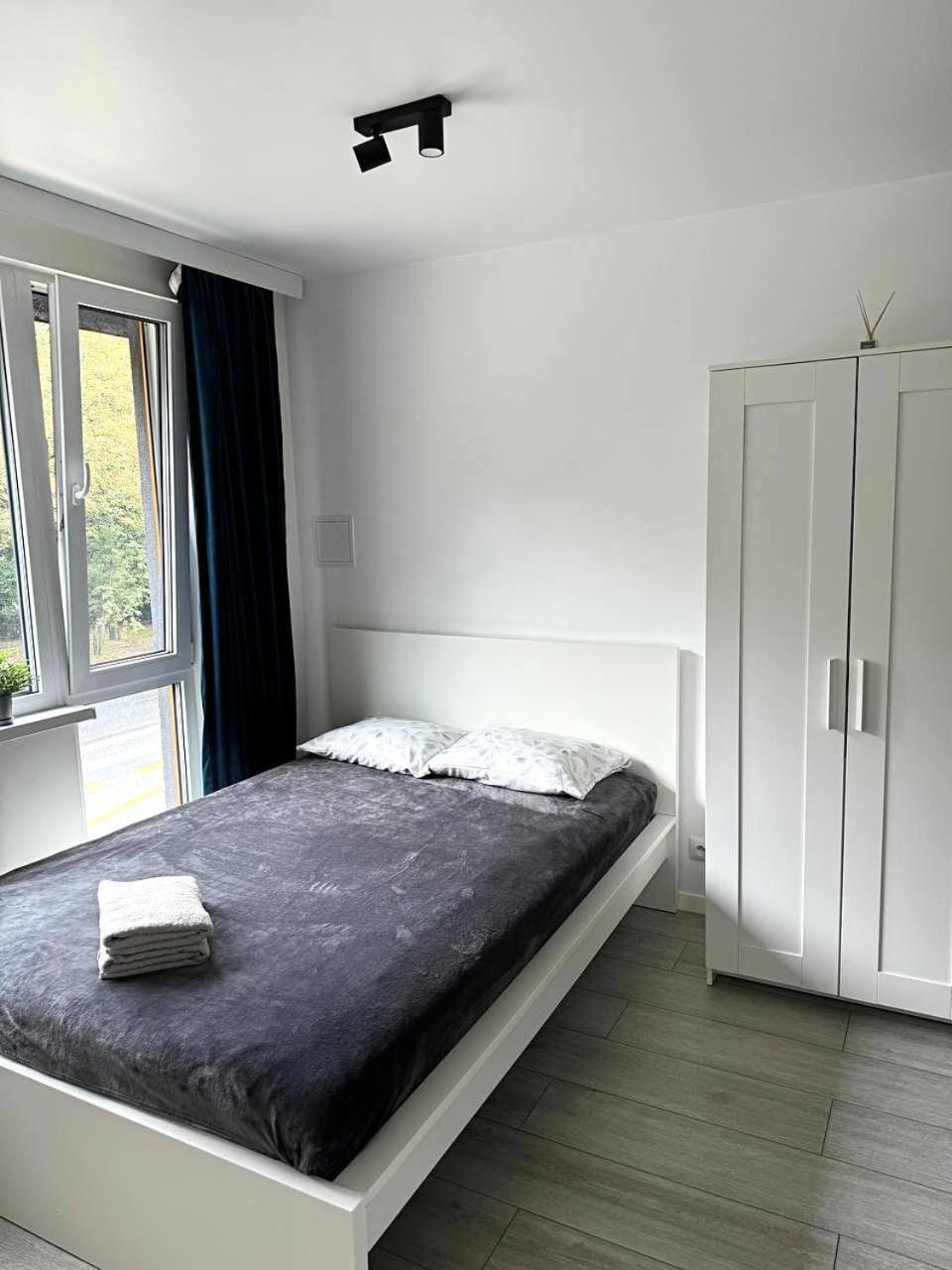 Quiet Apartment Near The Park, Metro, Centre, Wi-Fi - By Hik Apartments Warsaw Exterior photo