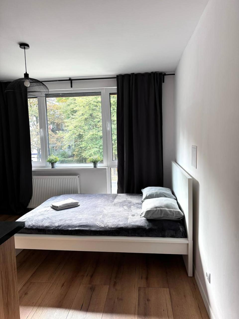 Quiet Apartment Near The Park, Metro, Centre, Wi-Fi - By Hik Apartments Warsaw Exterior photo