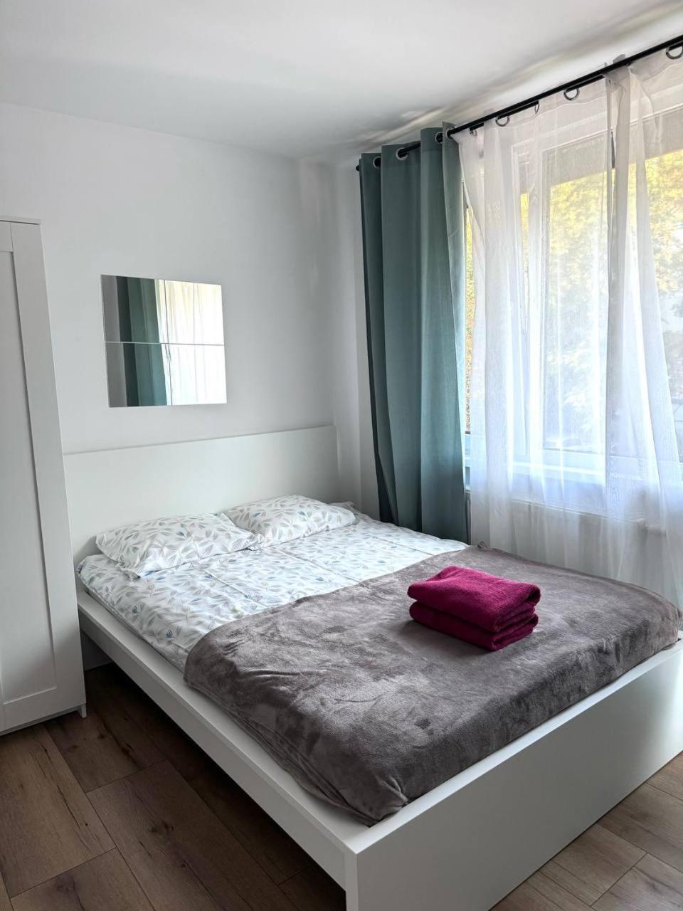 Quiet Apartment Near The Park, Metro, Centre, Wi-Fi - By Hik Apartments Warsaw Exterior photo